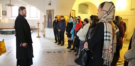 Студенты нашего вуза посетили храм Рождества Христова 
