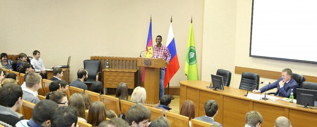 The meeting of the rector and foreign students