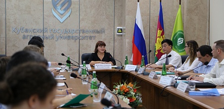 The cooperation agreement is signed with two agrarian university of Krasnodar and the Republic of China