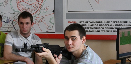 И вновь стрельба, и вновь ученья...
